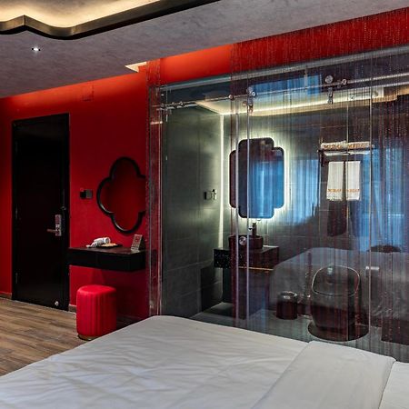 Midas Hotel 2 Ho Chi Minh City Bagian luar foto