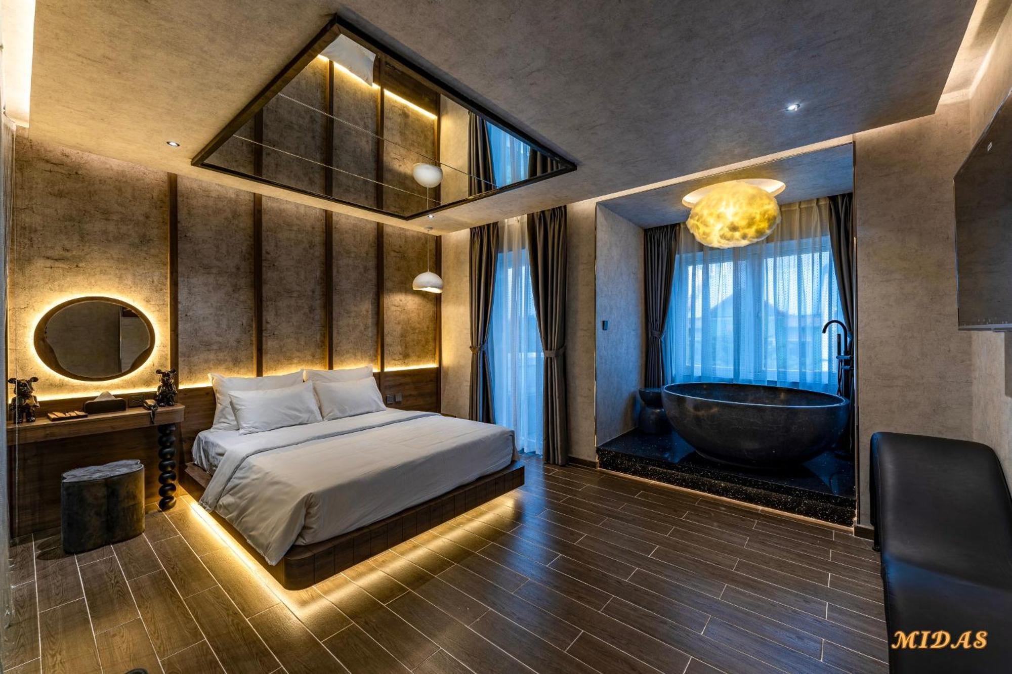 Midas Hotel 2 Ho Chi Minh City Bagian luar foto